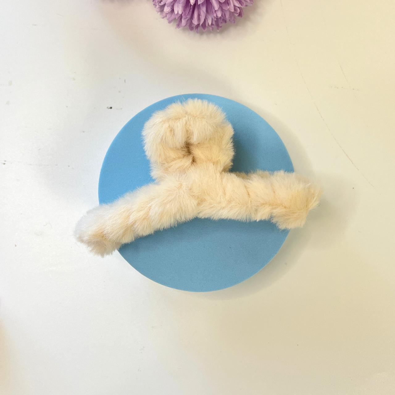 Fluffy Fur Claw Hair Clip 🧸✨