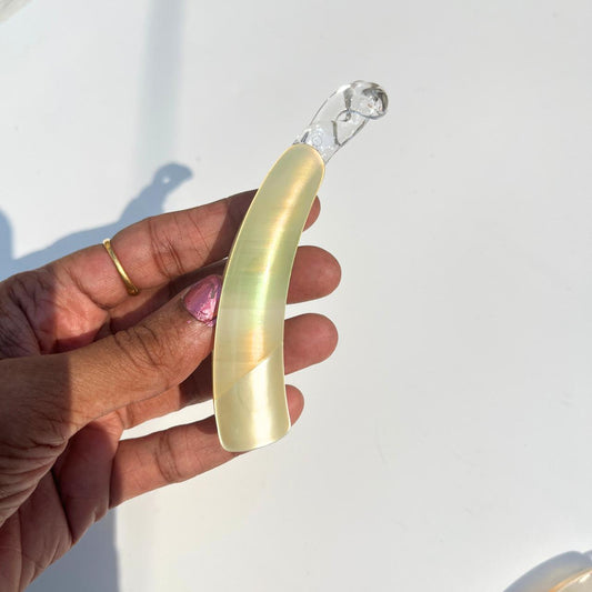Boefini Glossy Banana Hair Clip ✨