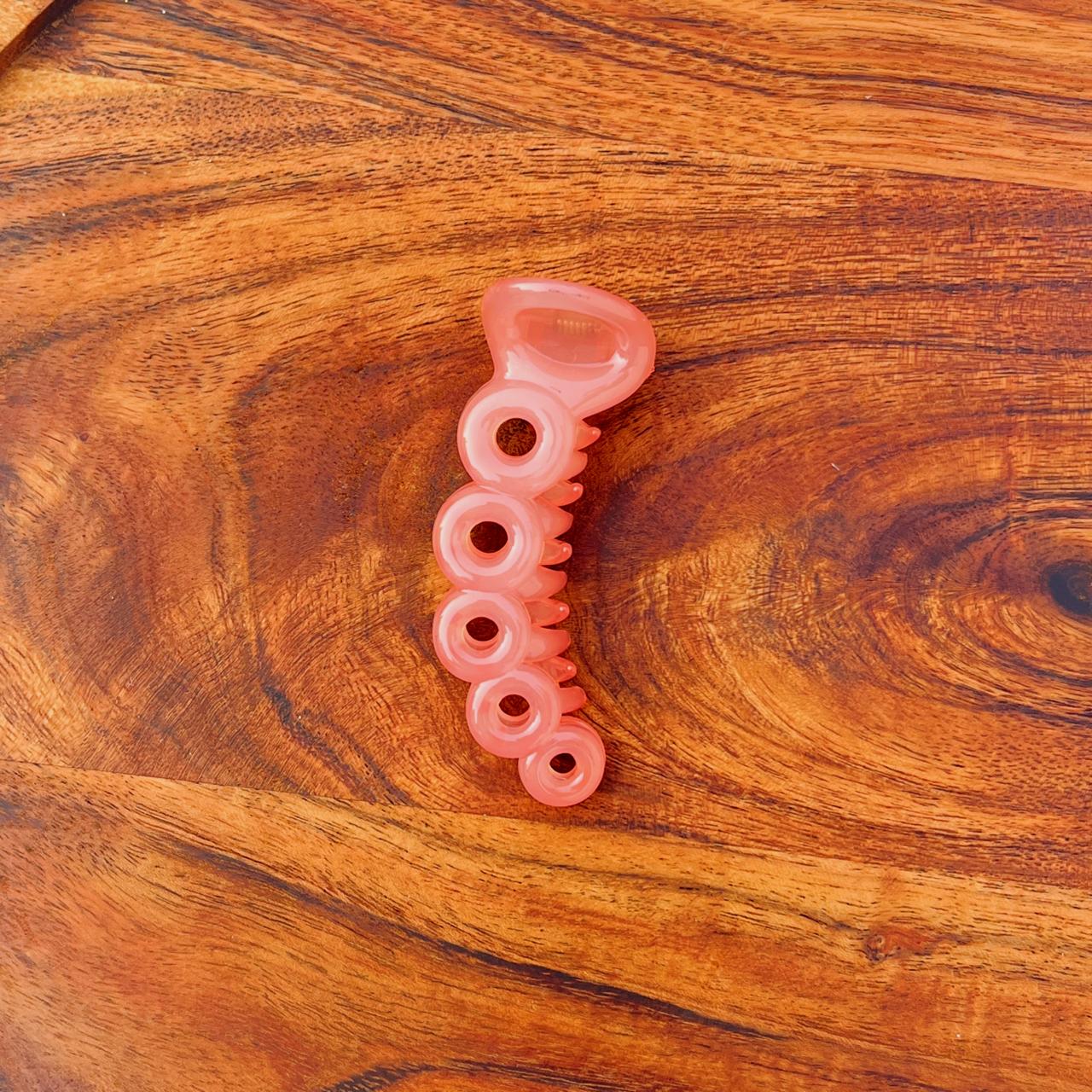 Honey Bubble Loop Banana Hair Clip