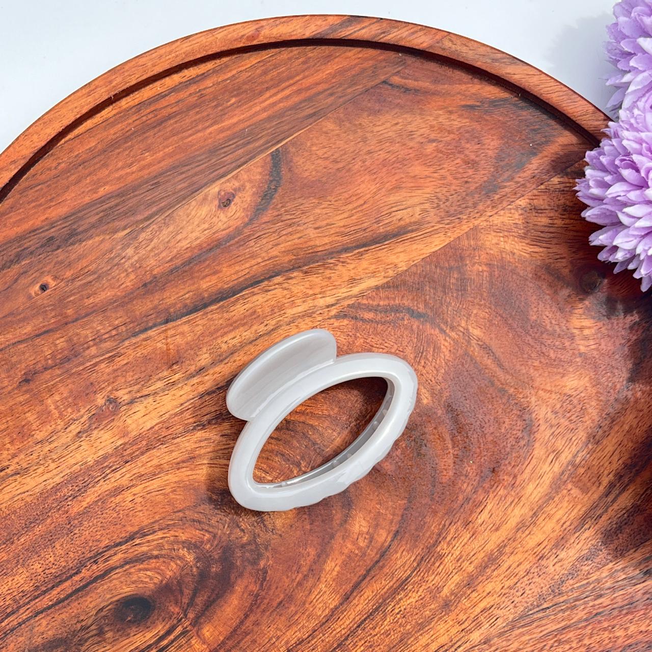 Boefini Oval Arch Hair Claw - Nude colors 6.5cm