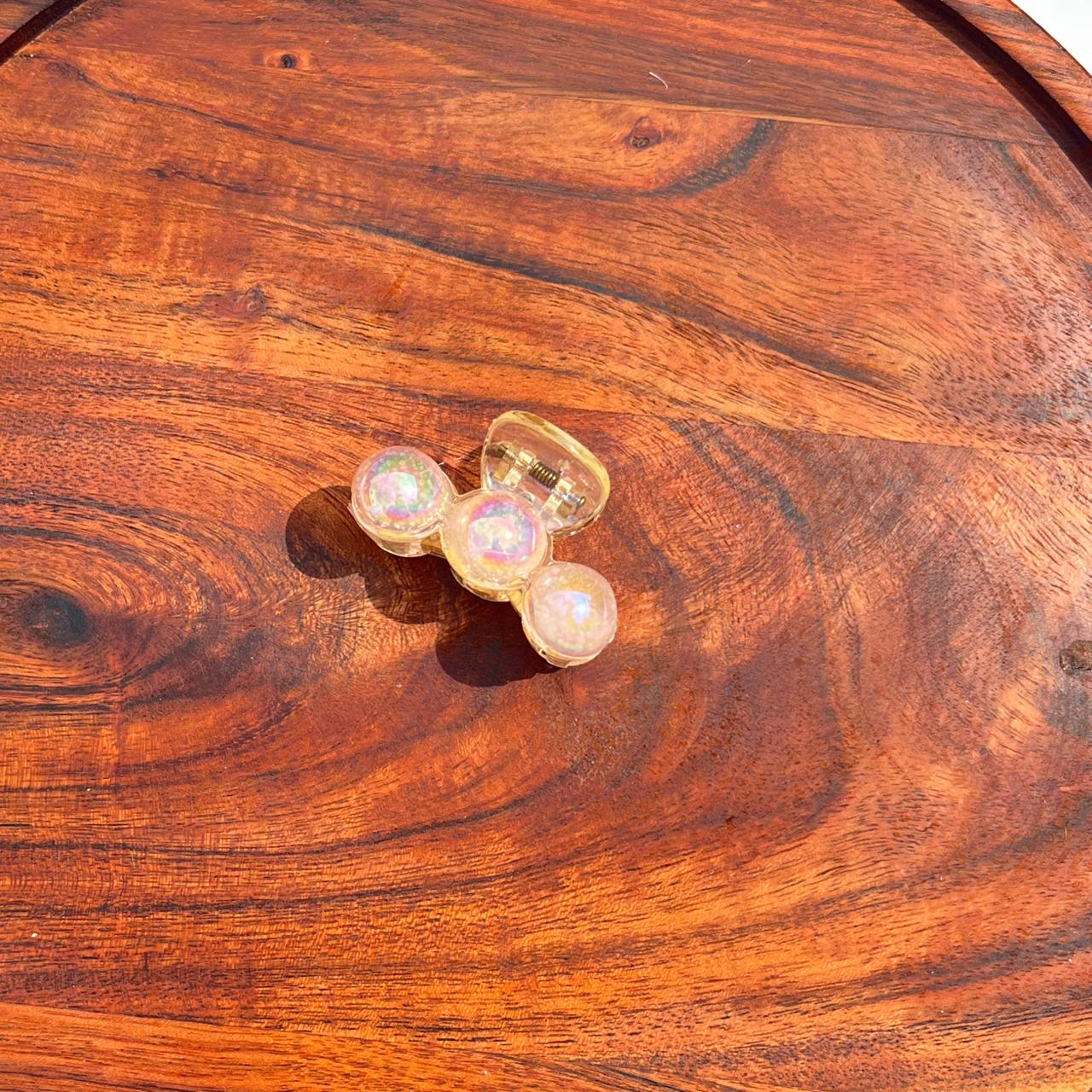 Aurora Pearl Hair Clutcher - Medium