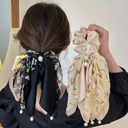 Floral Pearl Scrunchie Scarf – Pack of 1