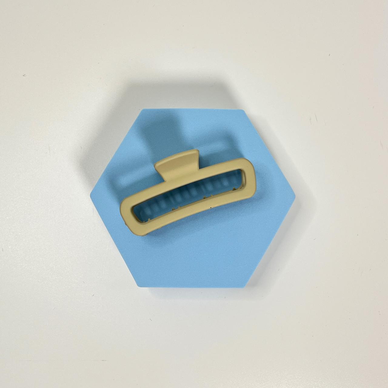 Matte Flat rectangle hair claw - Medium