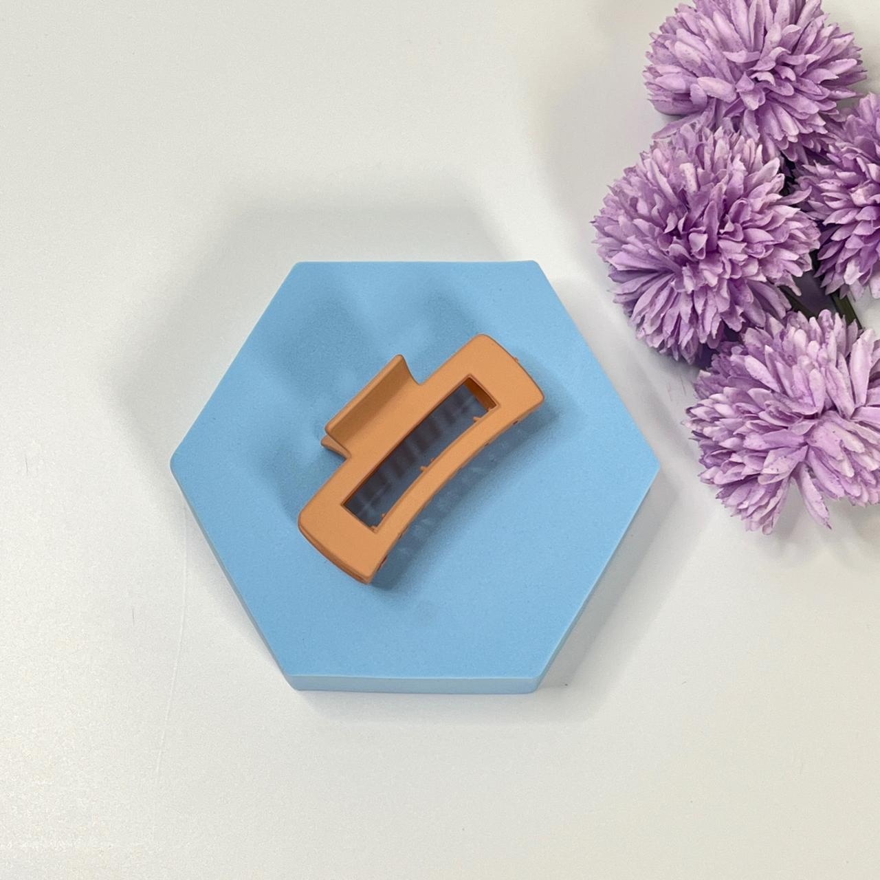 Matte Finish Rectangle Hair Claw - Medium