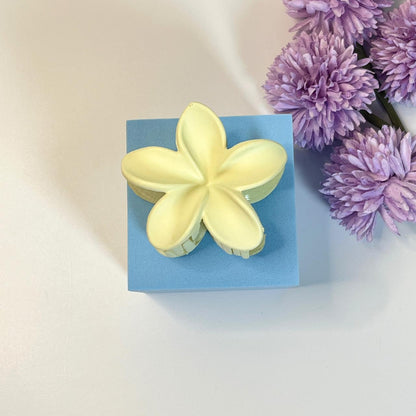 Matte Flower Hair Claw - Medium