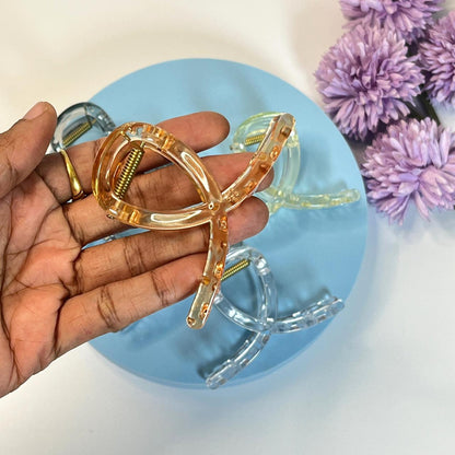 Crystal Clear Acrylic Hair Claw - Medium