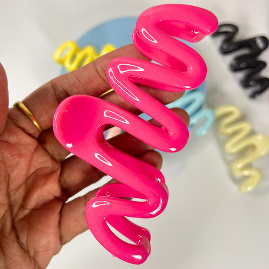 Wavy Pop Hair Claw