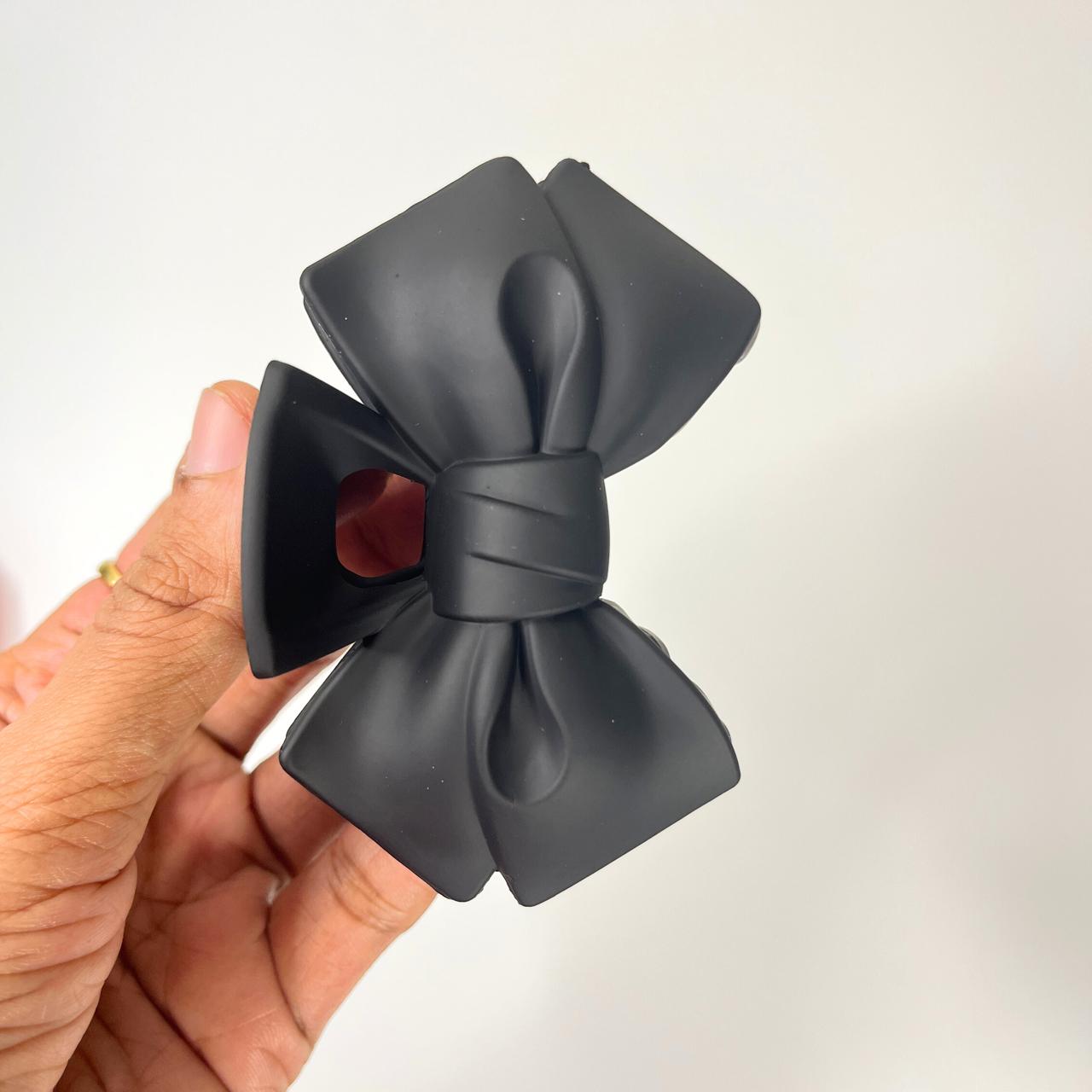Matte Bow Hair Claw Clip