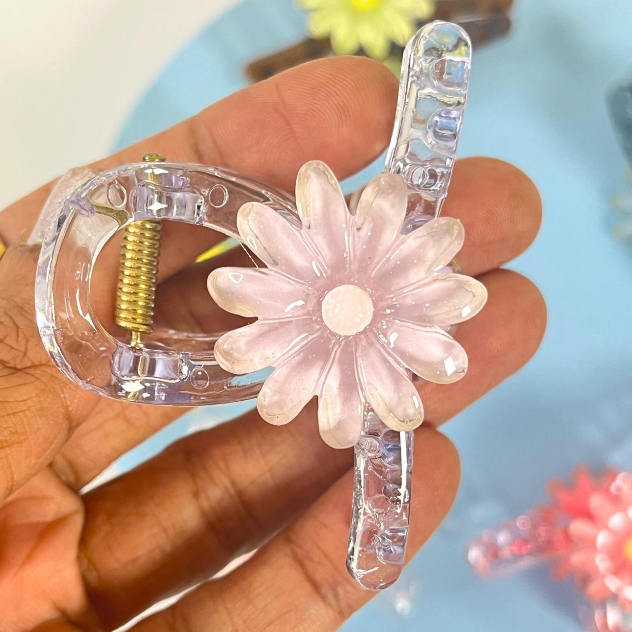 Daisy Flower Transparent Hair Claw Clip