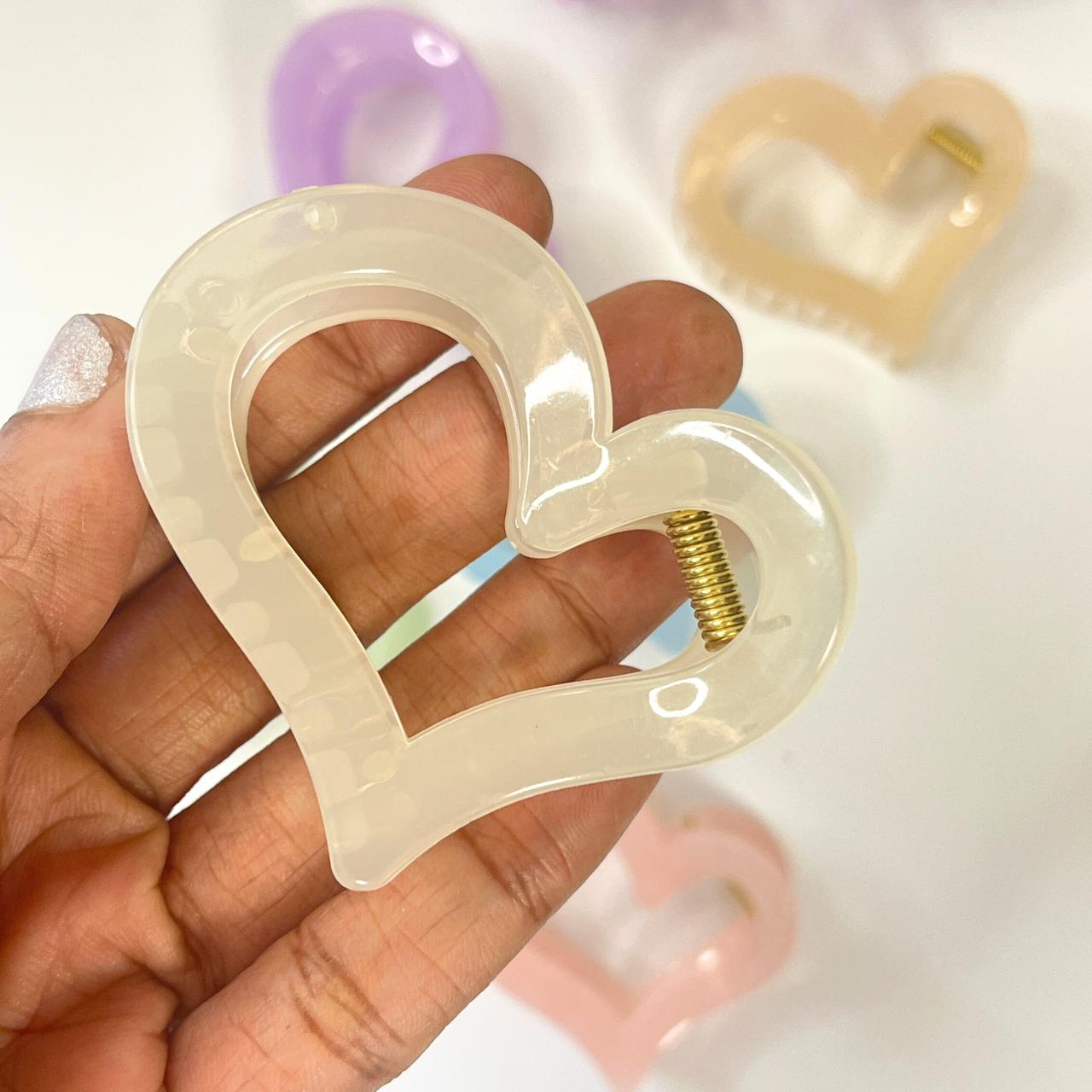 Pastel Heart Grip Hair Claw