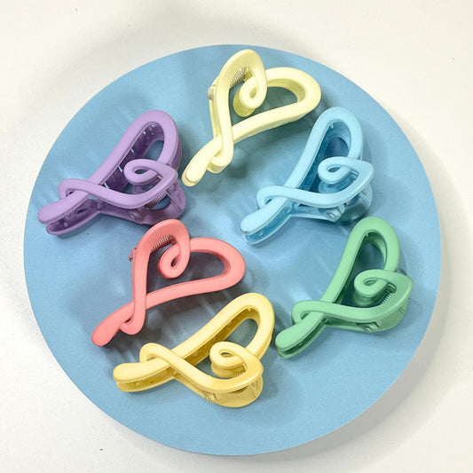 Abstract Twist Hair Claw Clip