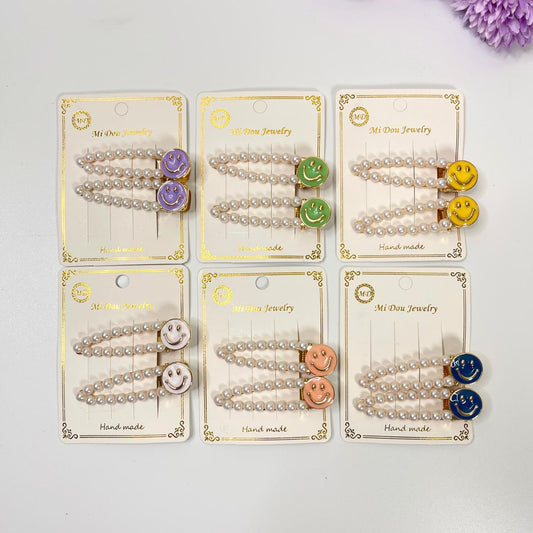 Pearl Smile Hair Clip Set