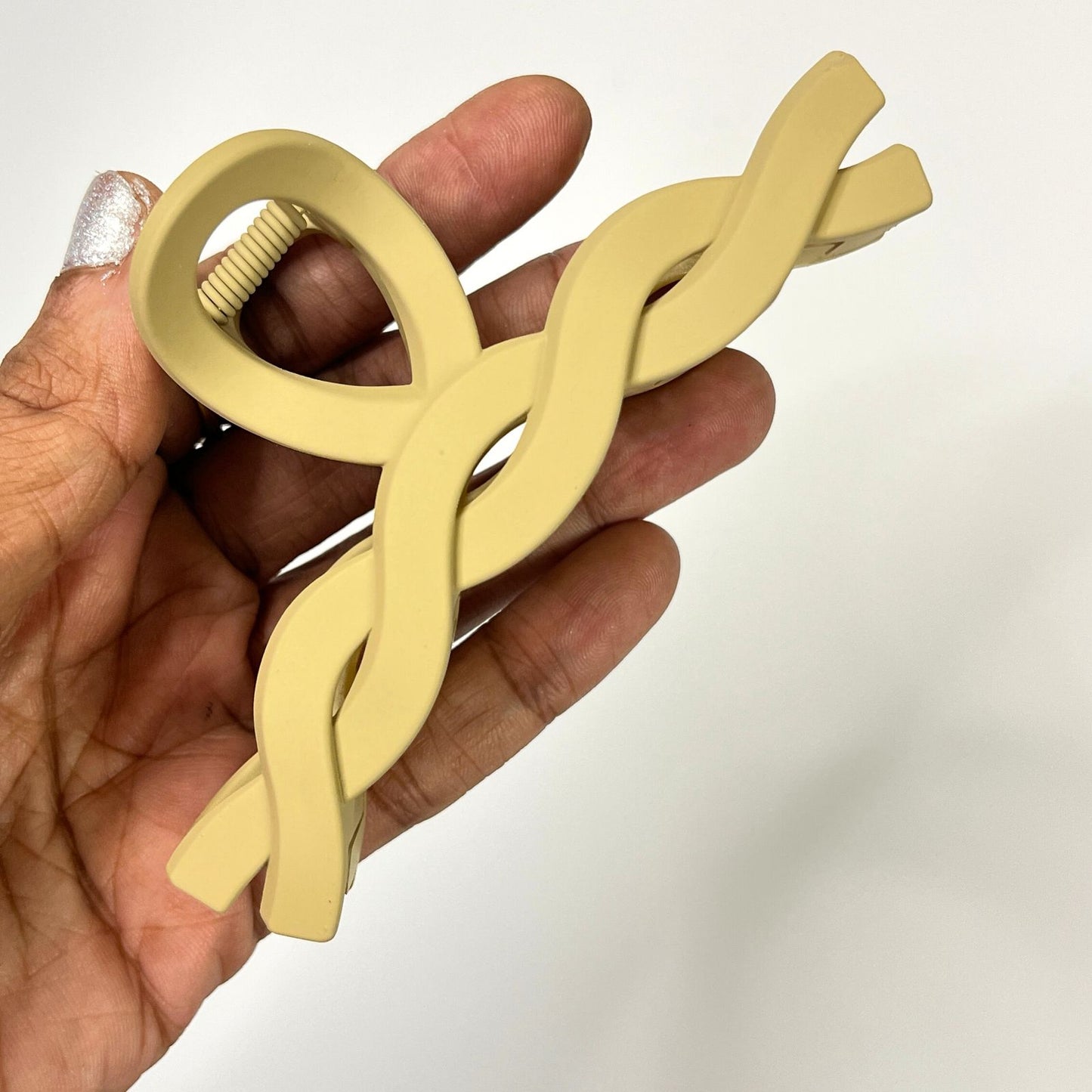 Twist Loop Hair Claw Clip - Large
