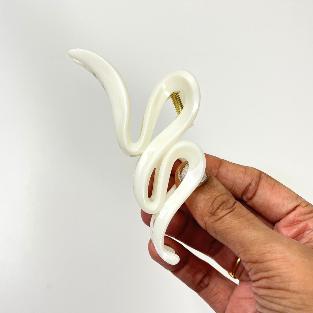 Squiggle Chic Hair Claw - Large