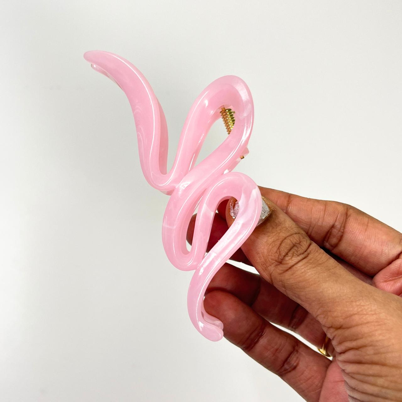 Squiggle Chic Hair Claw - Large