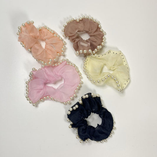 Pearl Chiffon Scrunchie (Pack of 1)