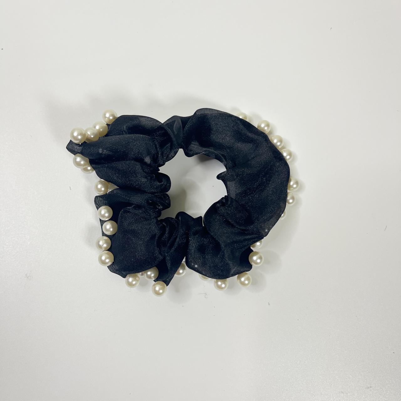 Pearl Chiffon Scrunchie (Pack of 1)