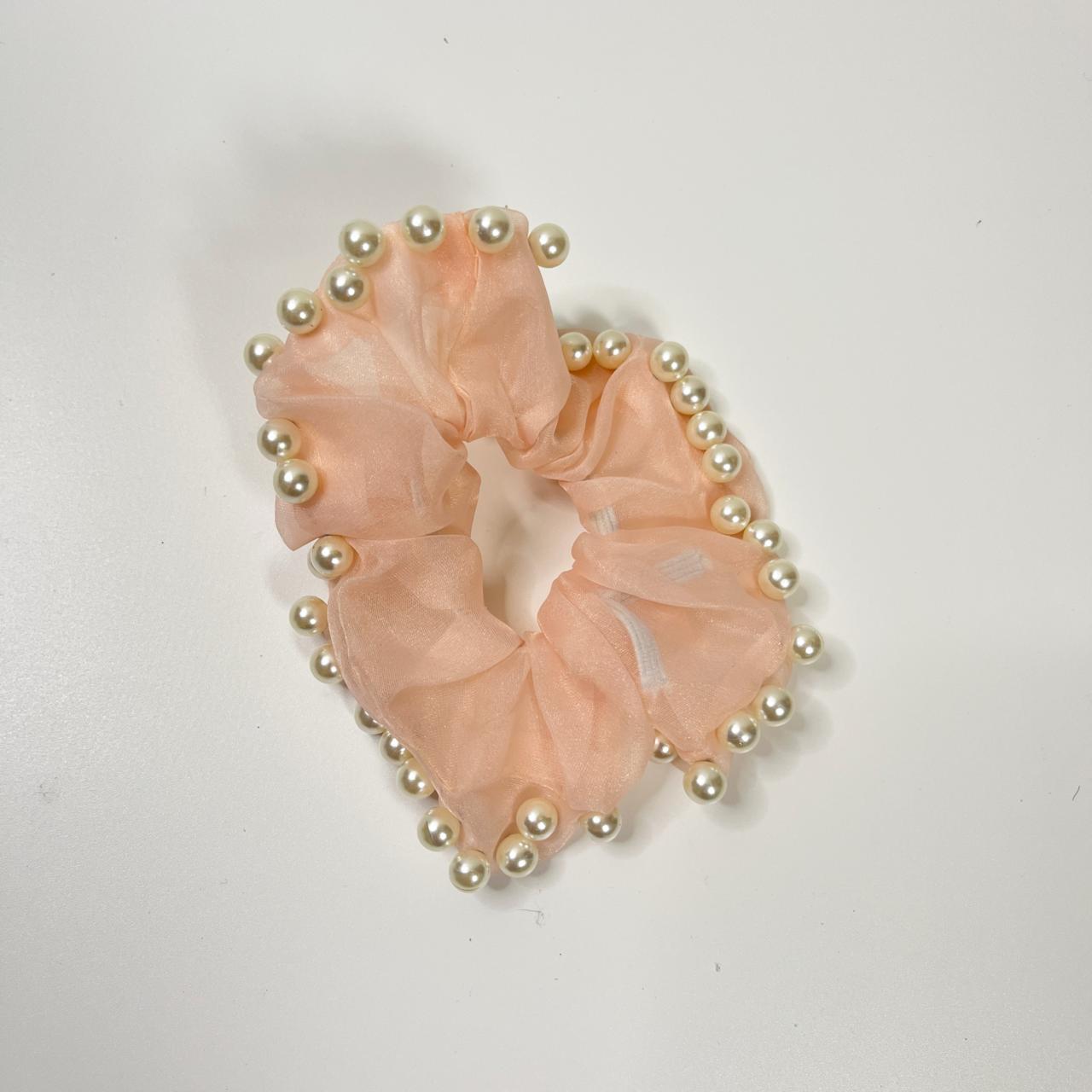Pearl Chiffon Scrunchie (Pack of 1)