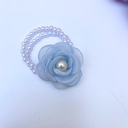 Pearl Bloom Hair Tie 🌸