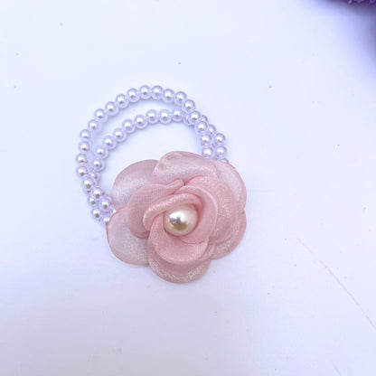 Pearl Bloom Hair Tie 🌸