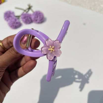 Pastel Flower Claw Clip 🌸(Medium)