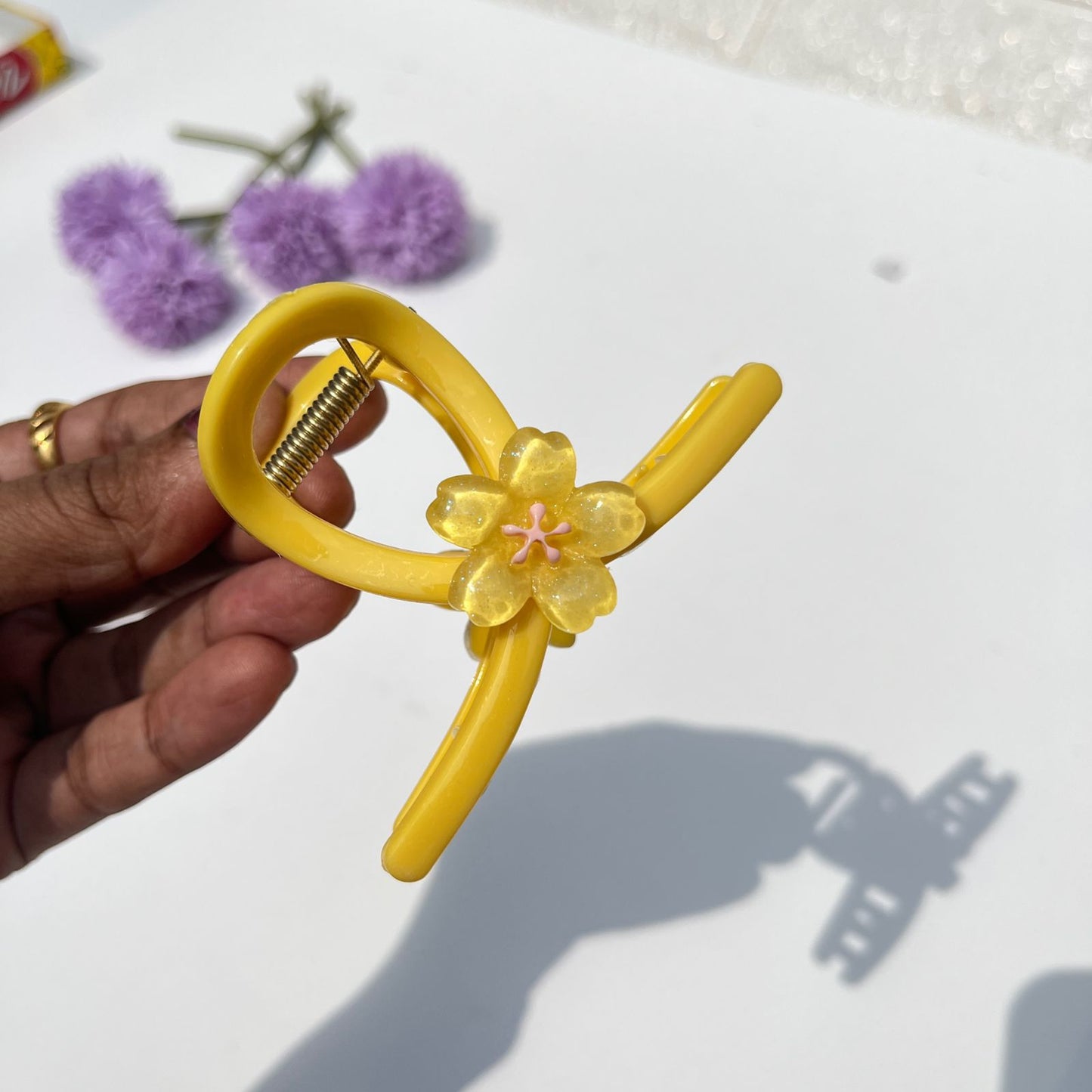 Pastel Flower Claw Clip 🌸(Medium)