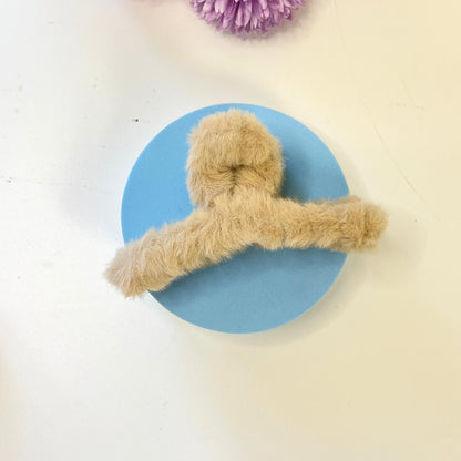 Fluffy Fur Claw Hair Clip 🧸✨