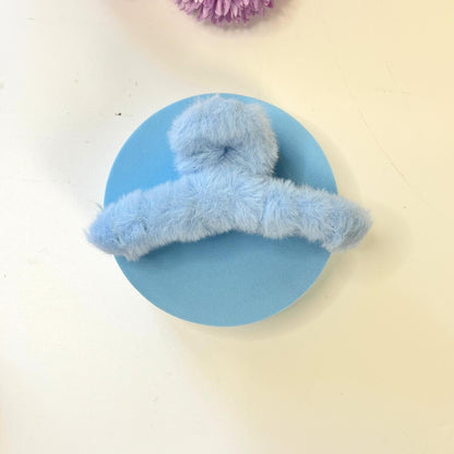 Fluffy Fur Claw Hair Clip 🧸✨