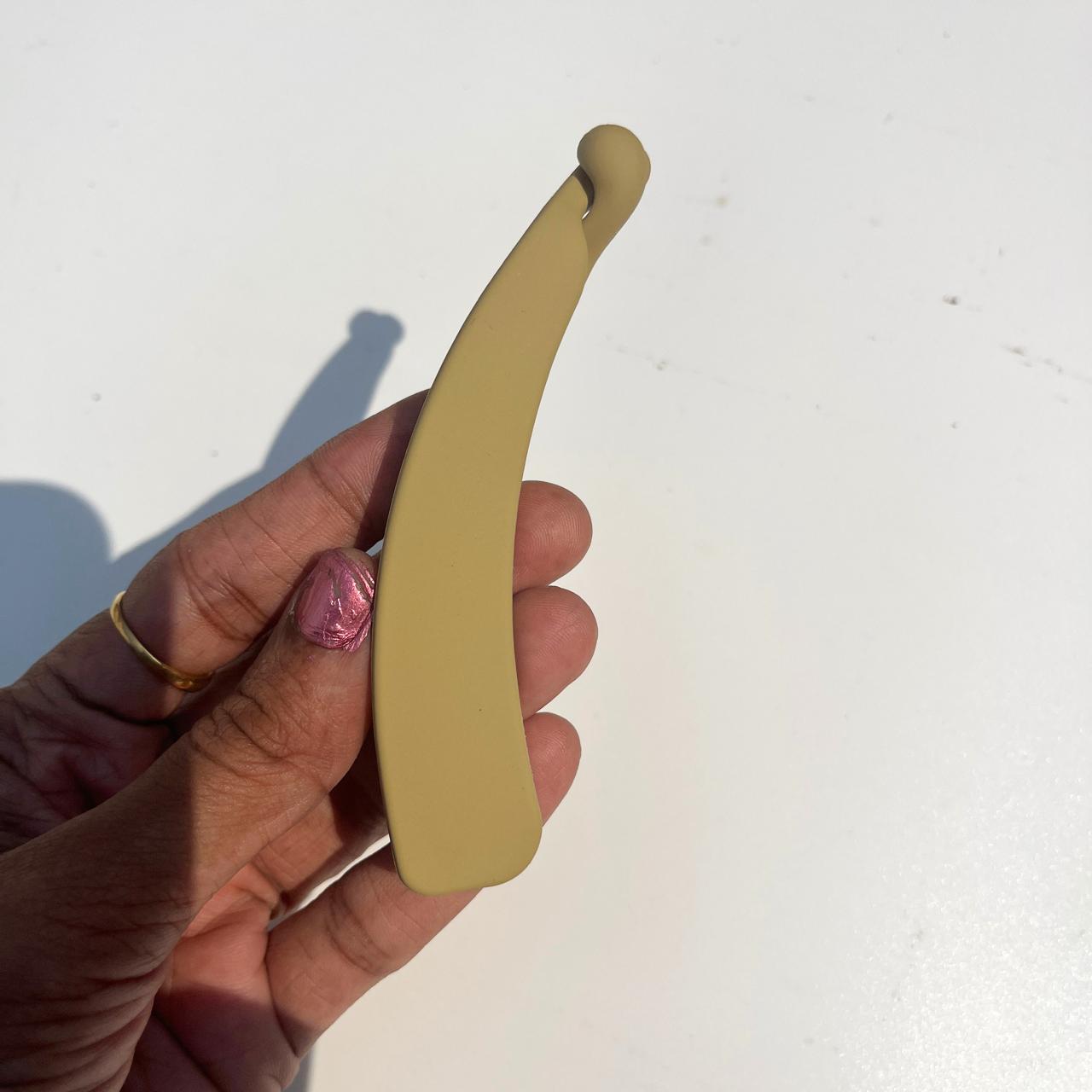 Matte Finish Banana Hair Clip ✨
