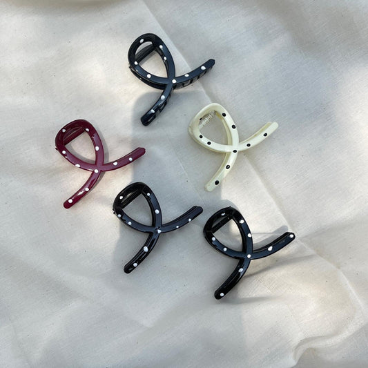 Polka Dot Medium Claw Hair Clip