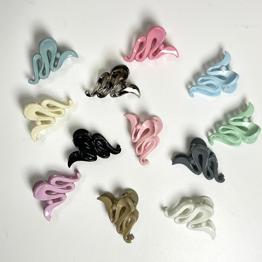 Abstract Curve Mini Claw Hair Clip - Small