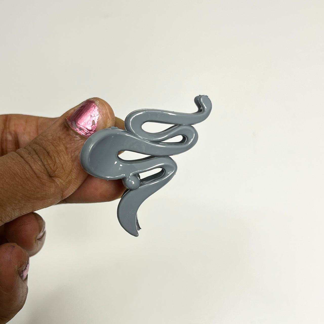 Abstract Curve Mini Claw Hair Clip - Small