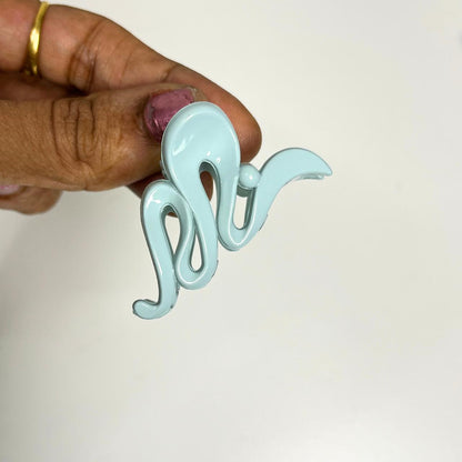 Abstract Curve Mini Claw Hair Clip - Small