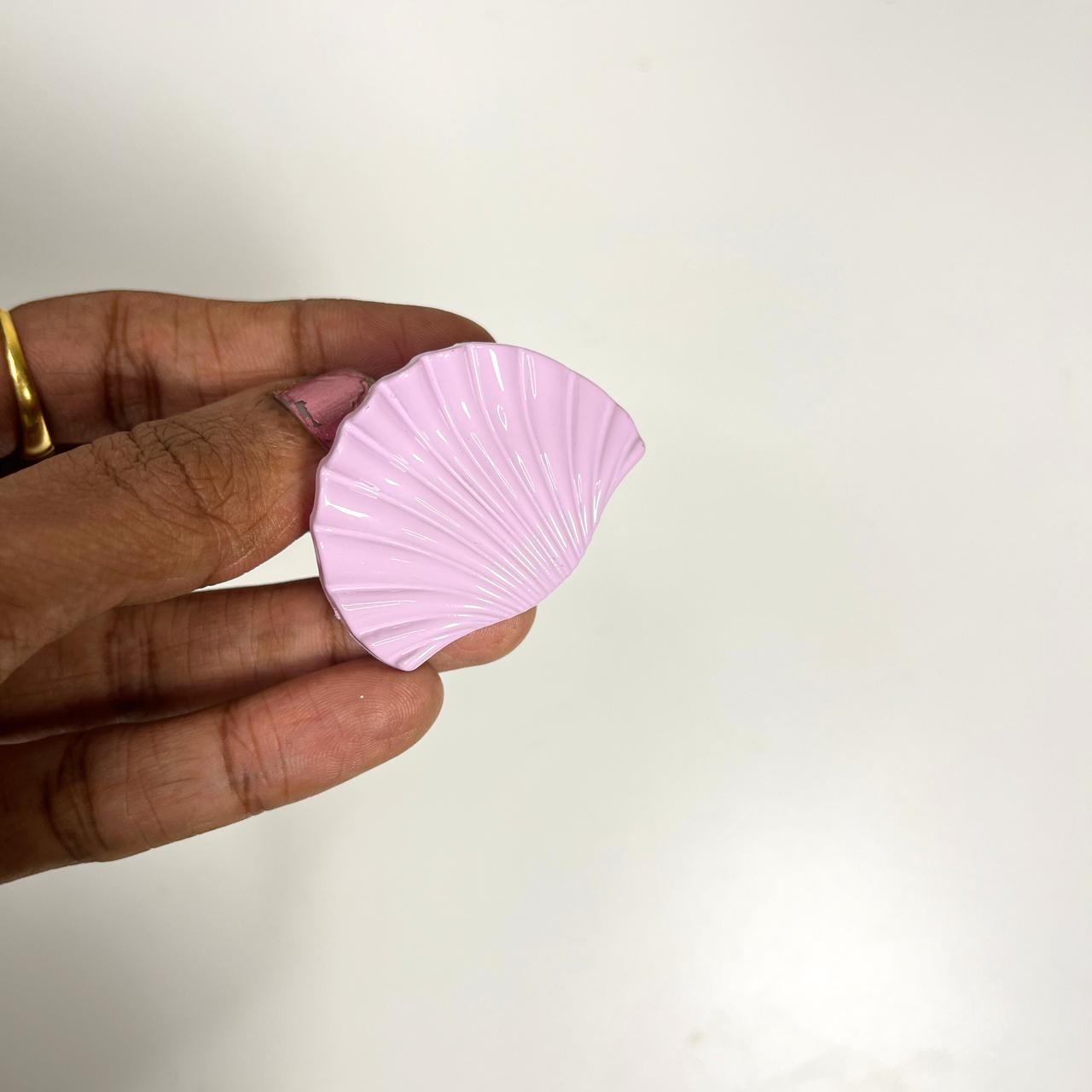 Seashell Shape Mini Claw Hair Clip - Small