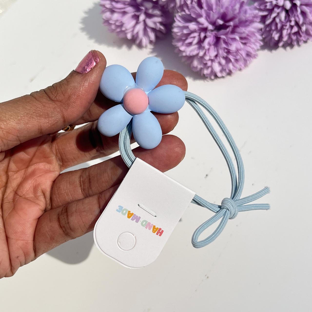 Matte Daisy Flower Elastic Hair Tie (Pack of 1)