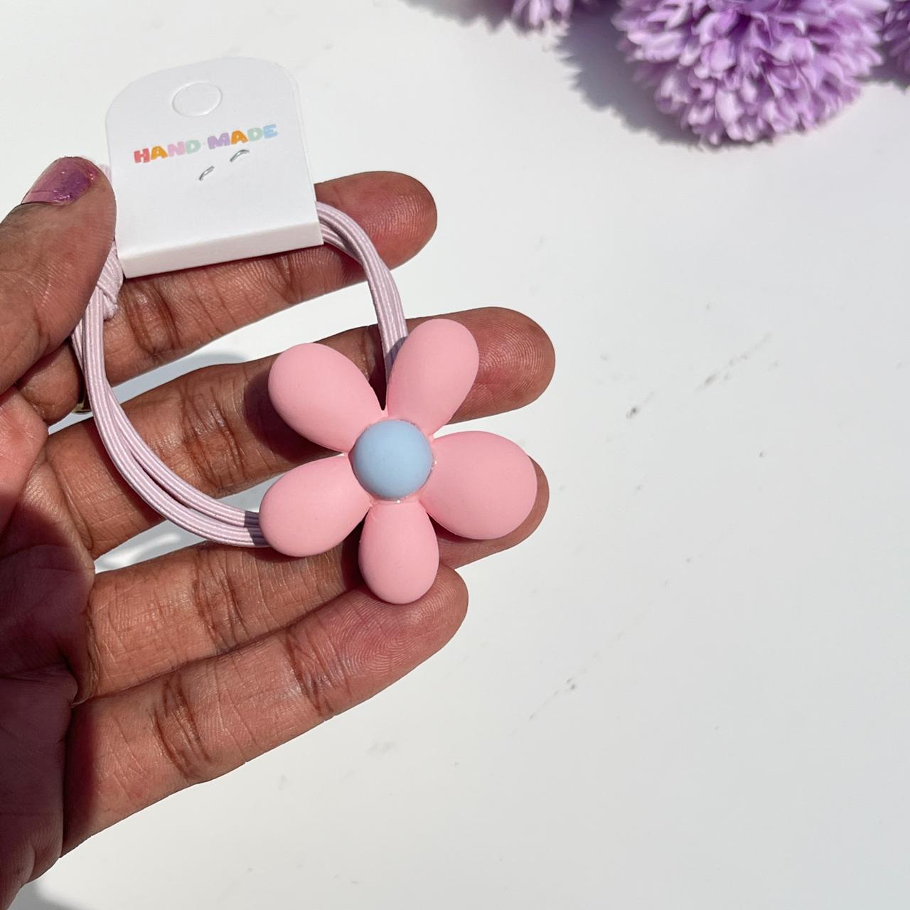 Matte Daisy Flower Elastic Hair Tie (Pack of 1)