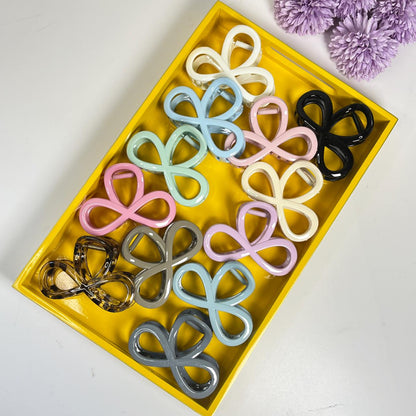 Pastel Loop Bow Claw Clip - Medium