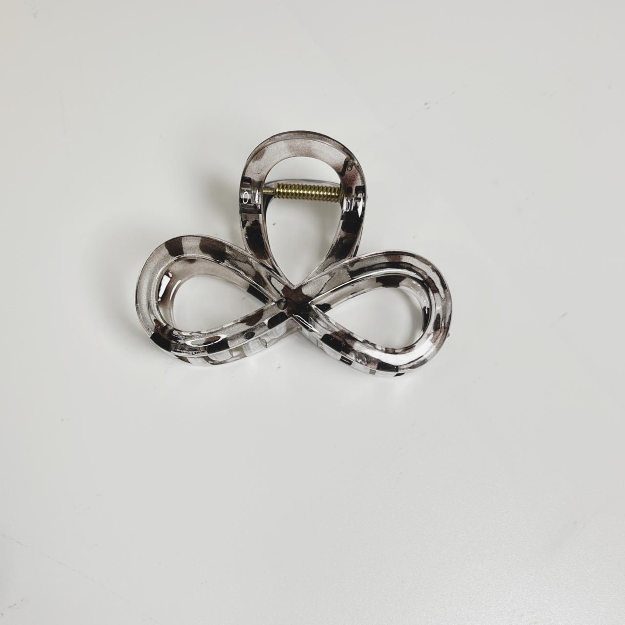 Pastel Loop Bow Claw Clip - Medium