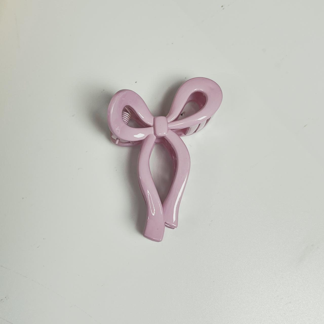 Long Tail Bow Claw Clip - Medium