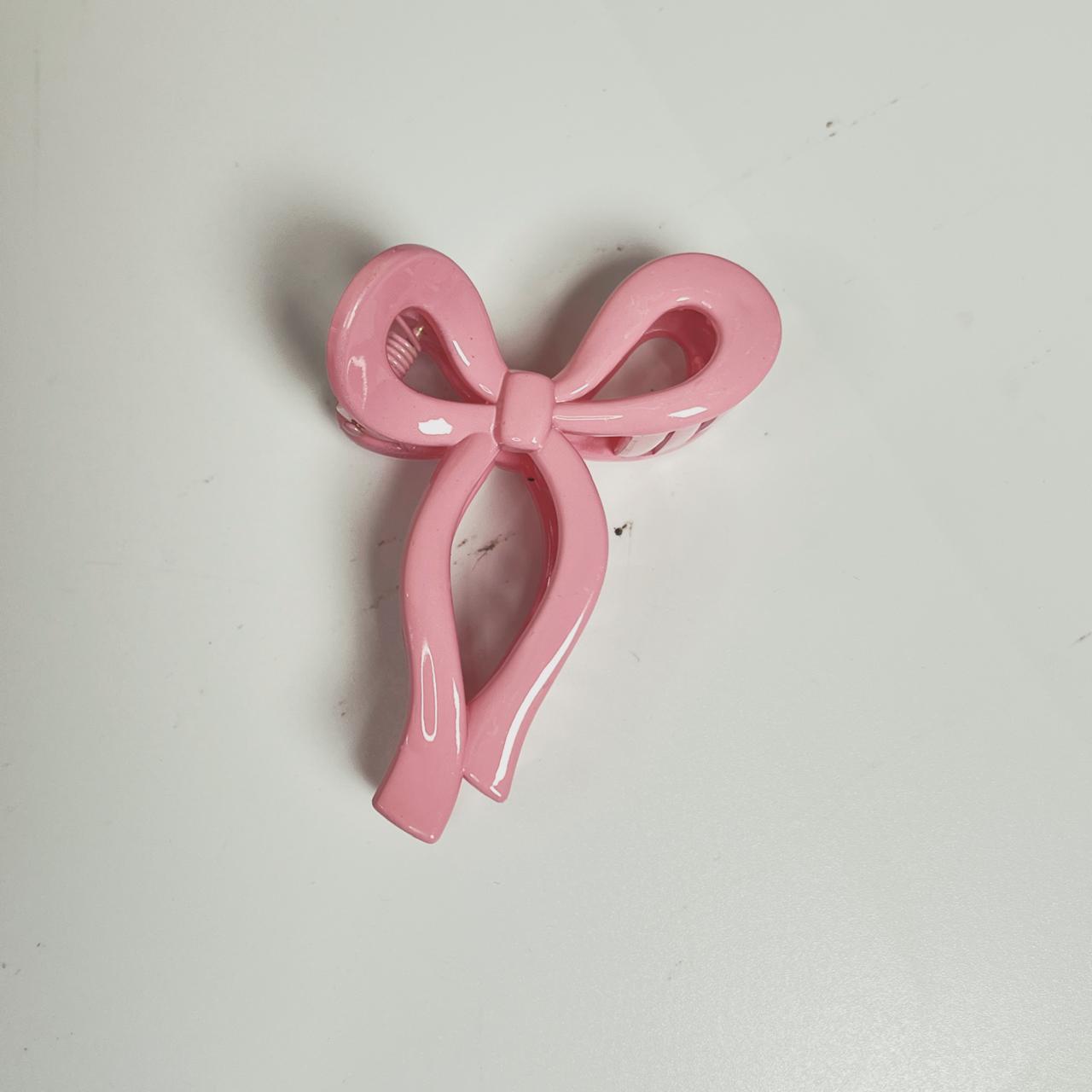 Long Tail Bow Claw Clip - Medium