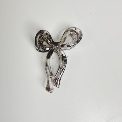 Long Tail Bow Claw Clip - Medium