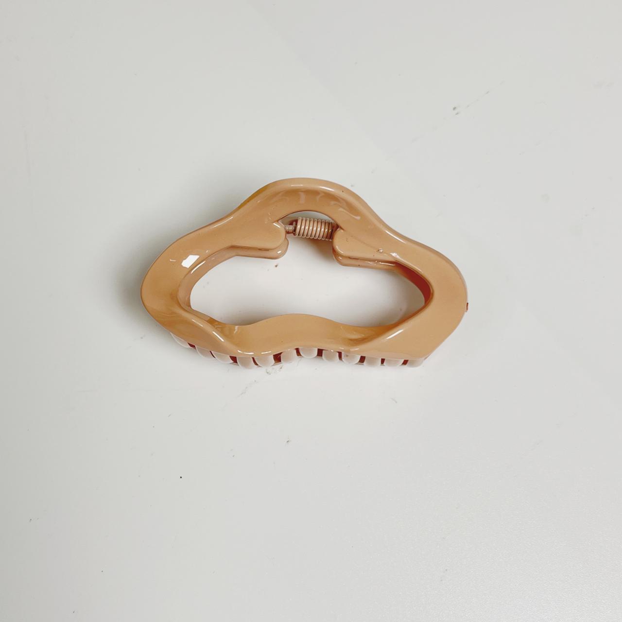 Pastel Abstract Wave Claw Clip - Medium