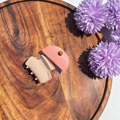 Box shape Everyday Essentials Claw Clip