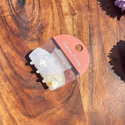 Box shape Everyday Essentials Claw Clip