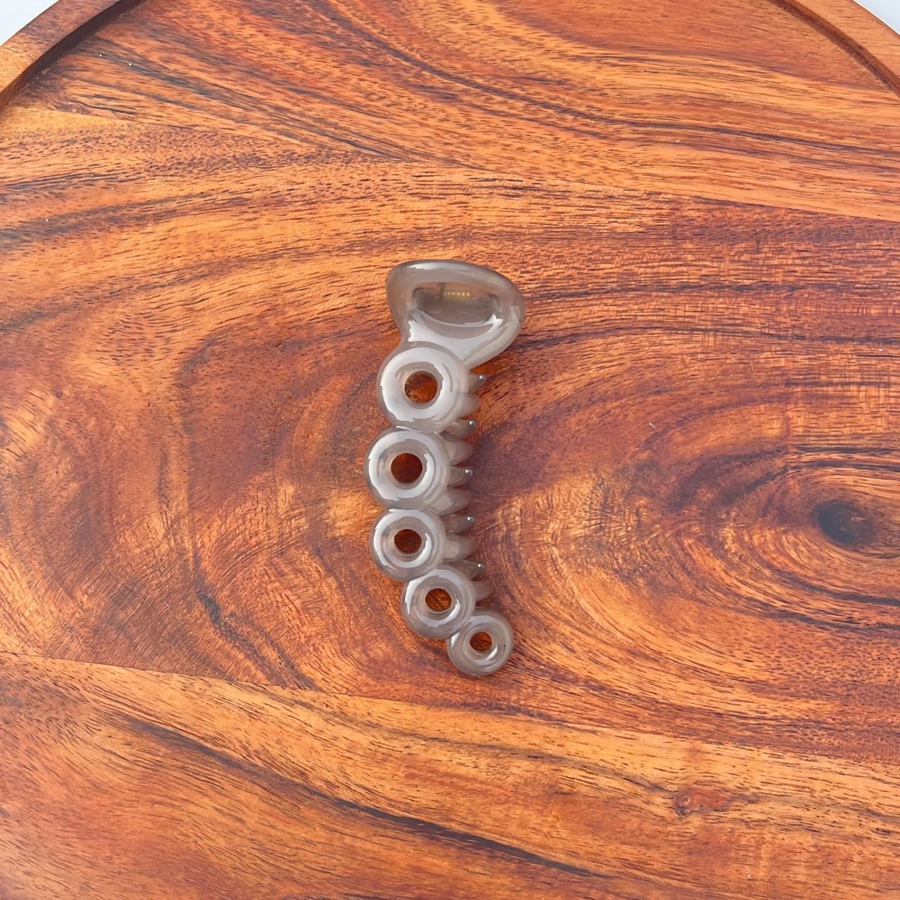 Honey Bubble Loop Banana Hair Clip