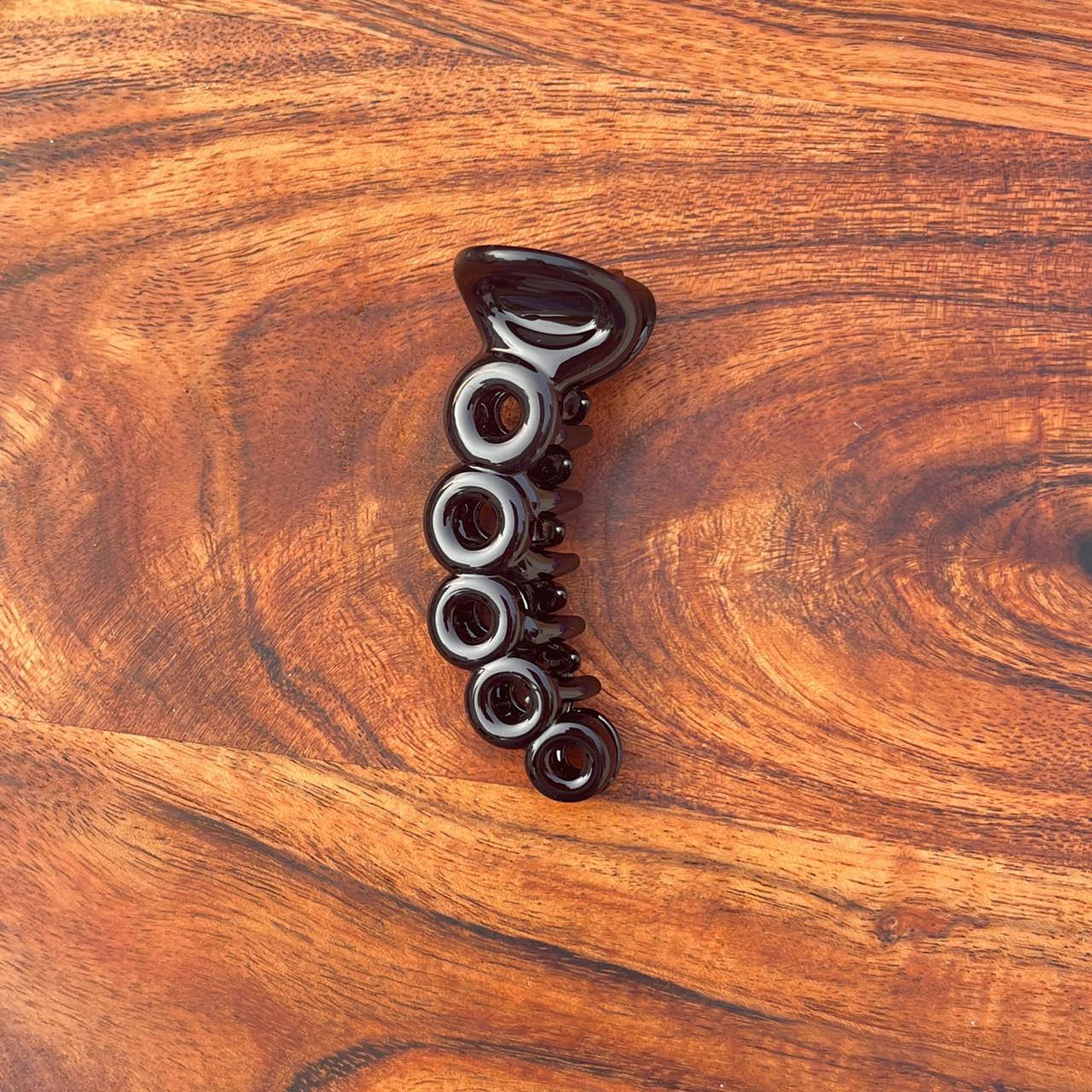 Honey Bubble Loop Banana Hair Clip