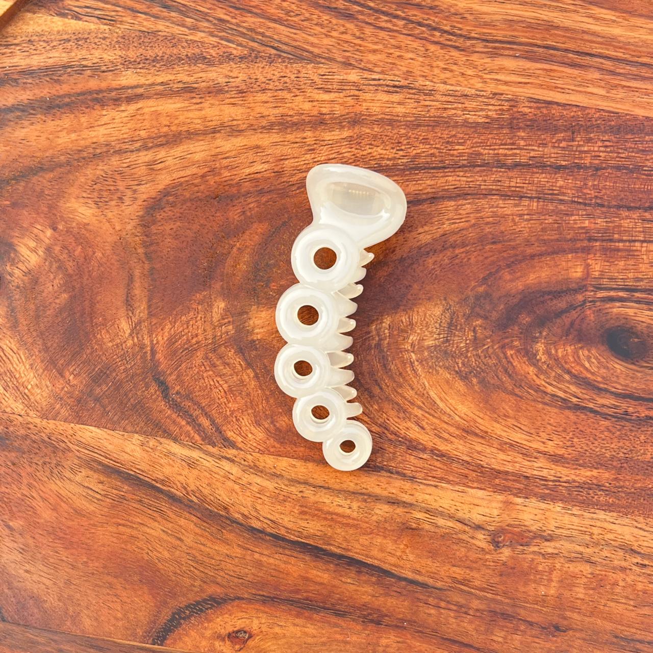 Honey Bubble Loop Banana Hair Clip