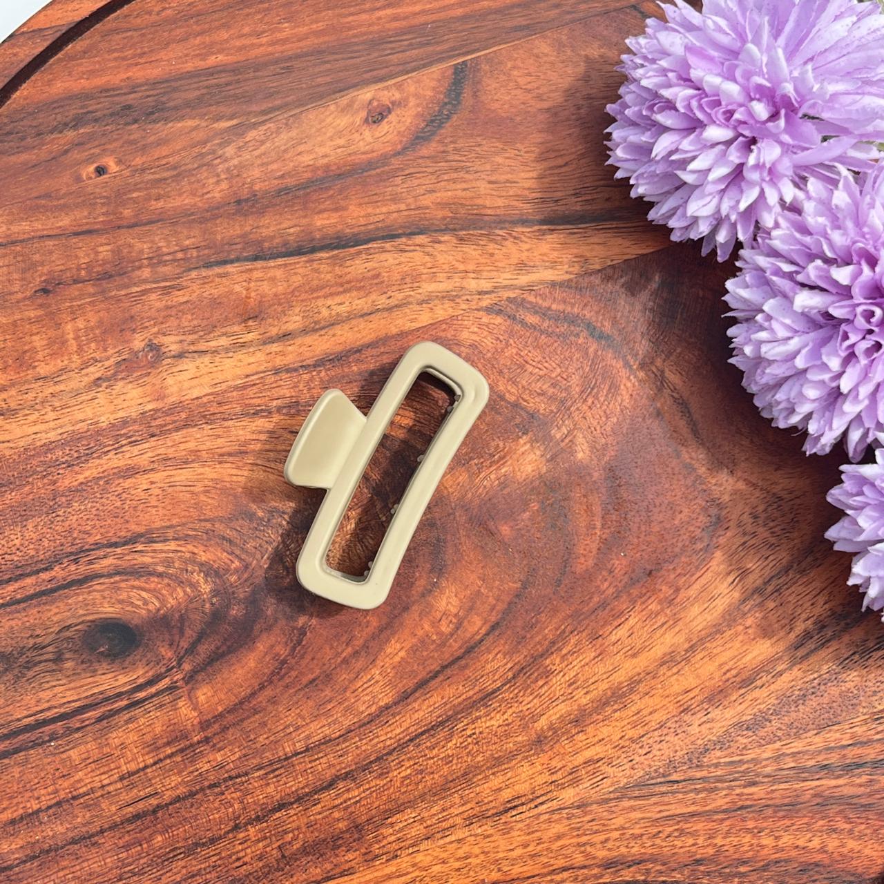 Matte Minimal Rectangle Claw Clip - Medium