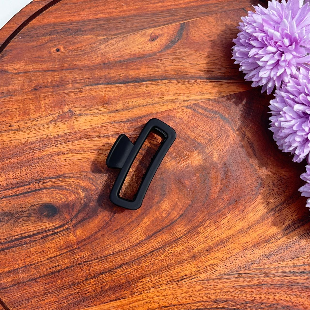 Matte Minimal Rectangle Claw Clip - Medium