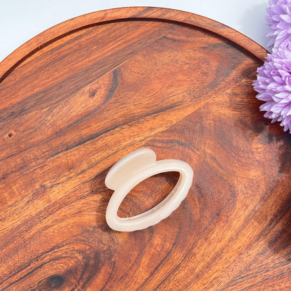 Boefini Oval Arch Hair Claw - Nude colors 6.5cm